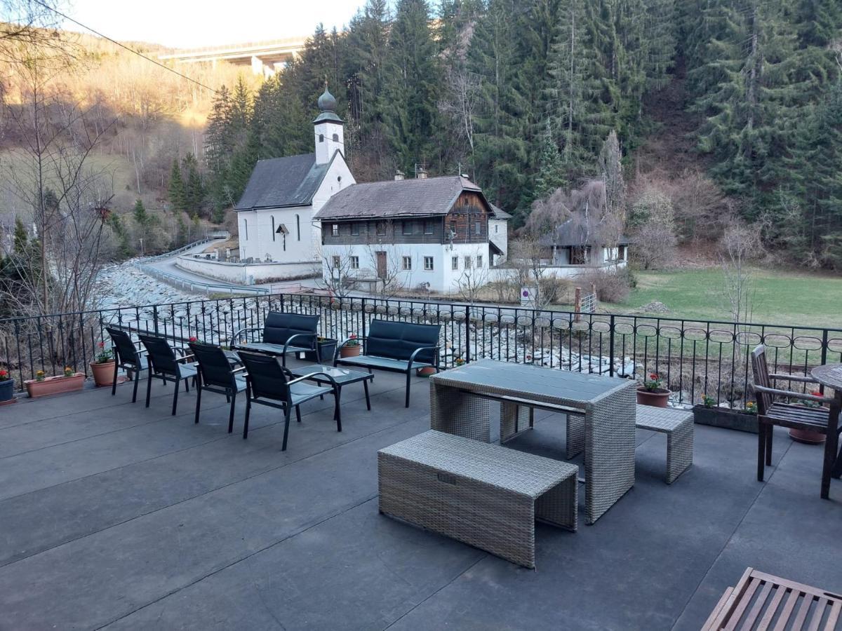 Large Family Holiday Home Siren Stays Leoben  Екстер'єр фото