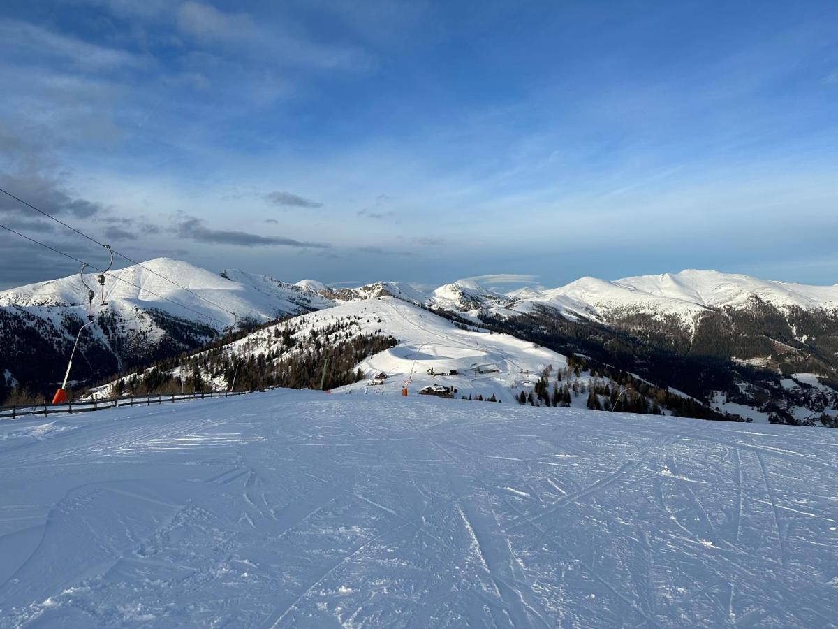 Large Family Holiday Home Siren Stays Leoben  Екстер'єр фото