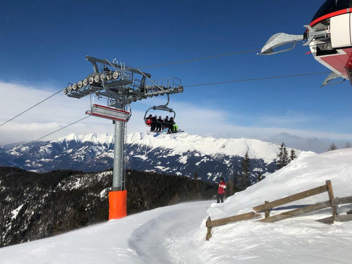 Large Family Holiday Home Siren Stays Leoben  Екстер'єр фото
